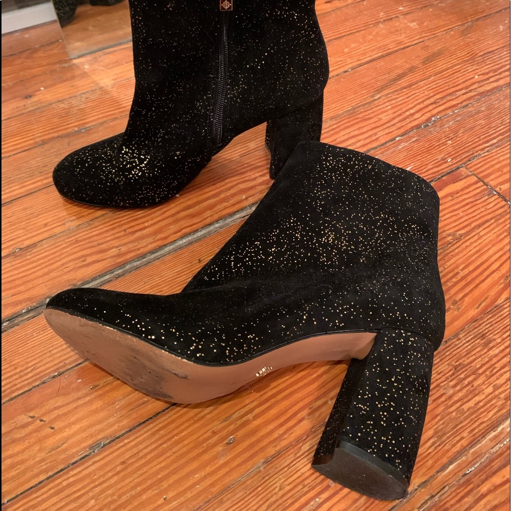 black heeled boots with gold sparkles ✨